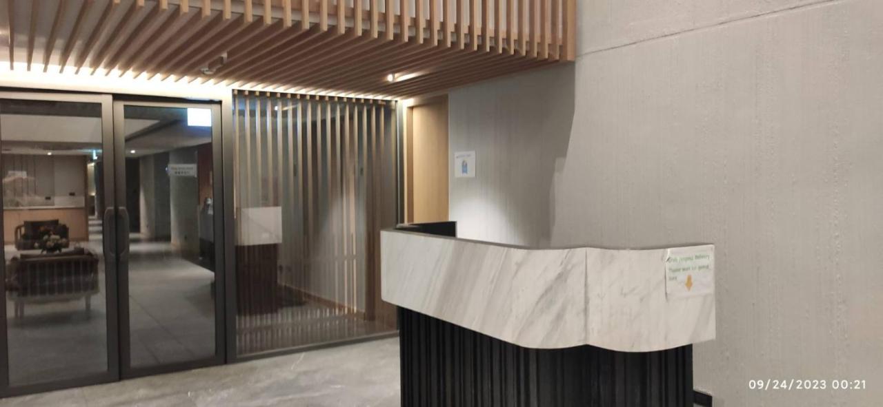 Tierra Residences Bangkok Eksteriør billede